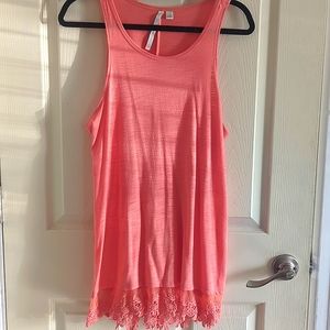 🏷️LAST CHANCE SALE $5 ITEM🏷️ Lauren Conrad Sleeveless Tunic Tank